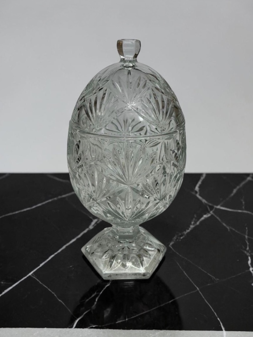 Teleflora Crystal Egg Shaped Pedestal Candy Dish with Lid Jewelry Trinket Dish